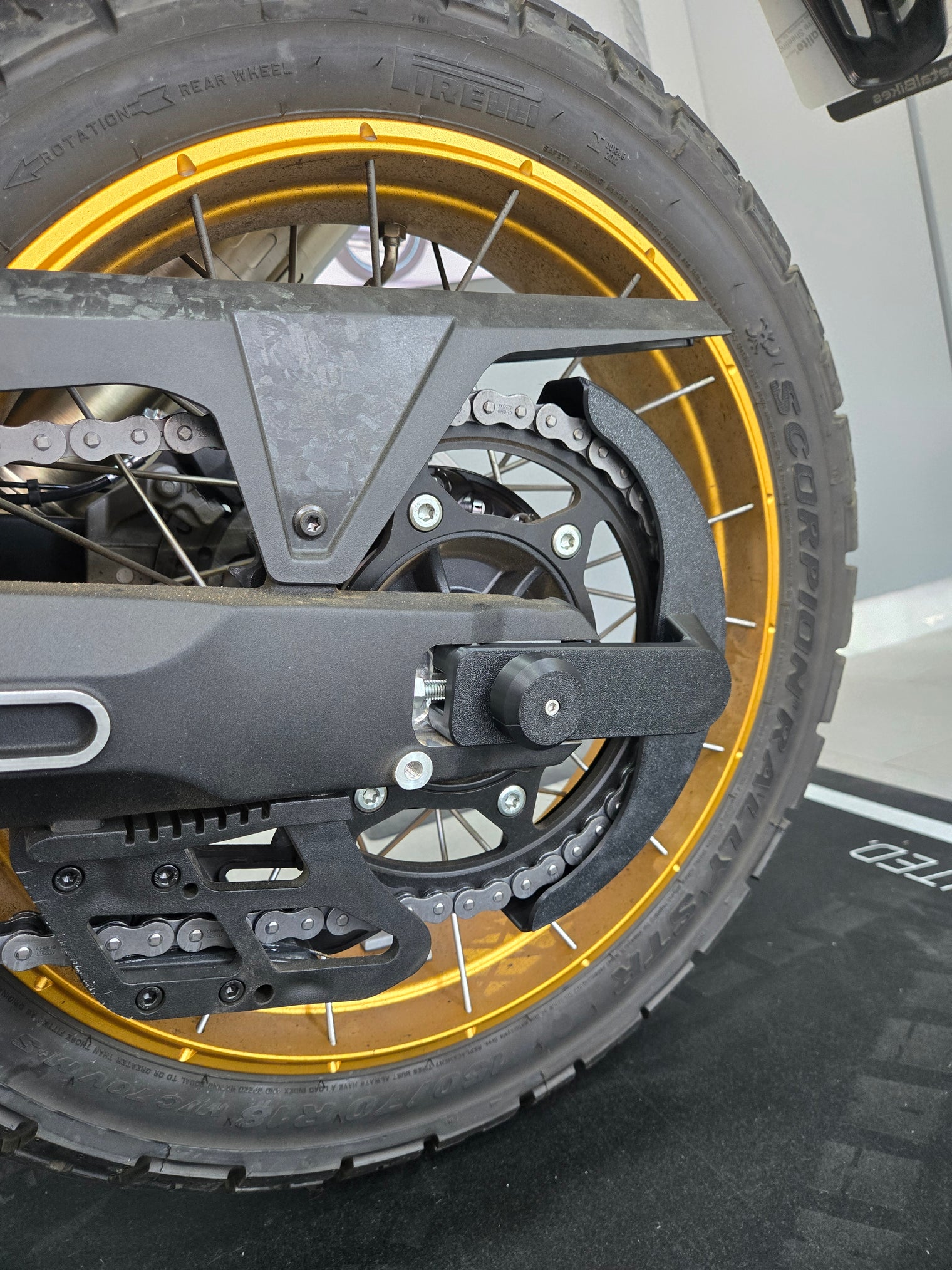 Cubre Cadena Voge DS800 Rally