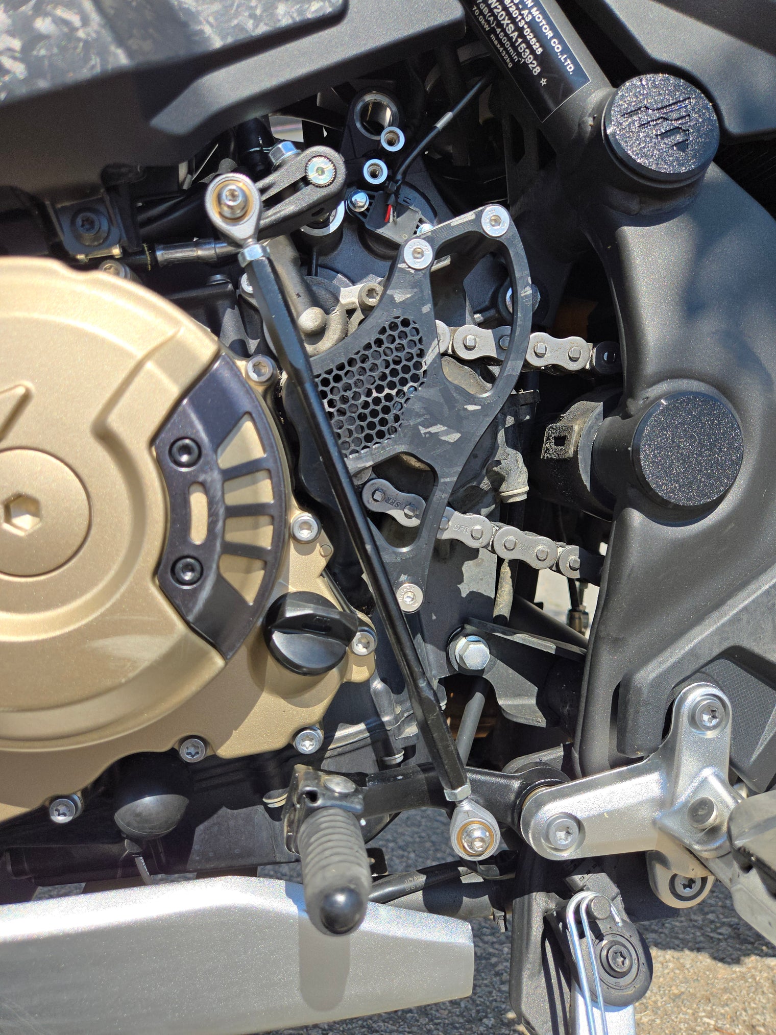 PREVENTA - Tapa Piñon Voge DS800X Rally