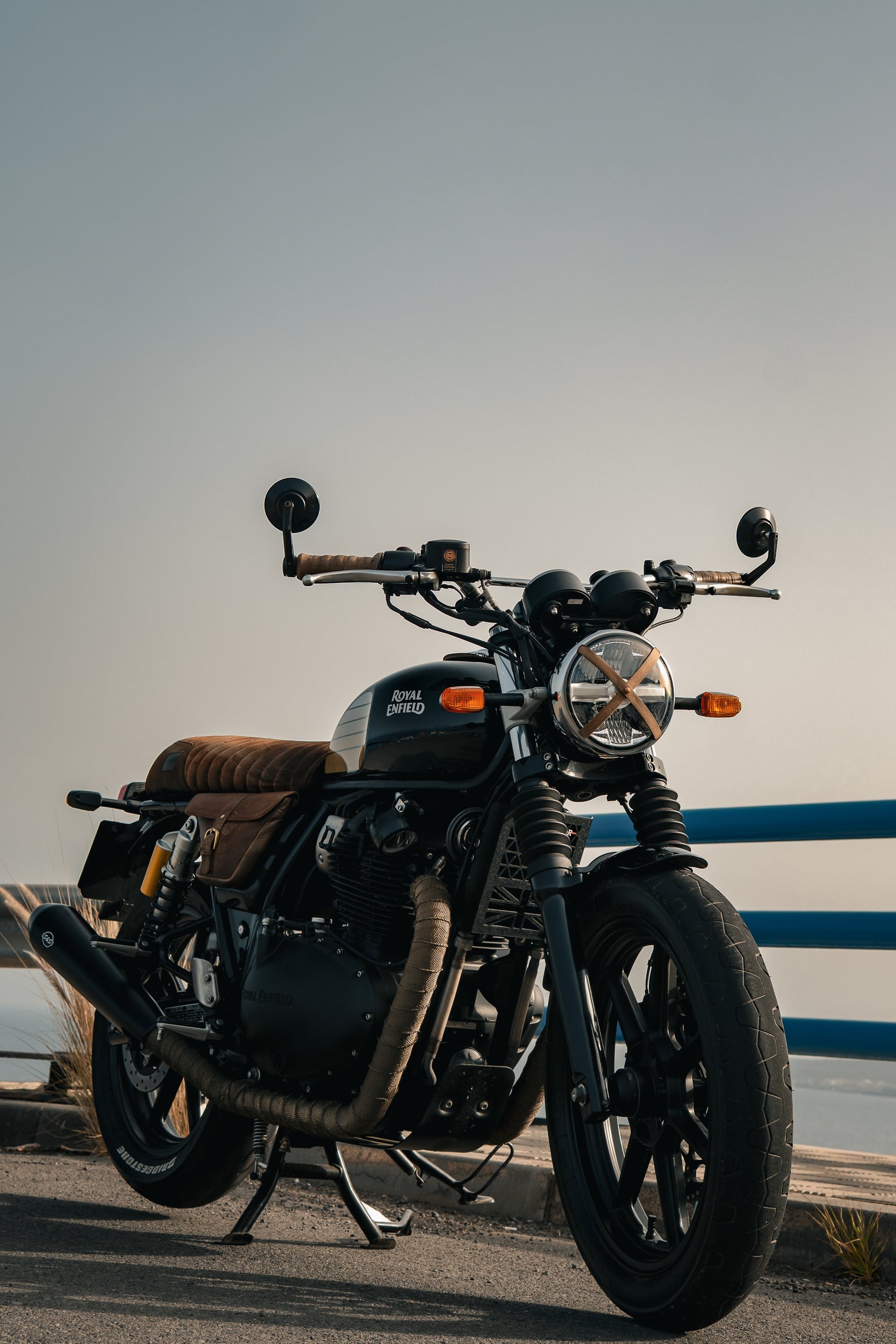 Cubre Radiador Royal Enfield