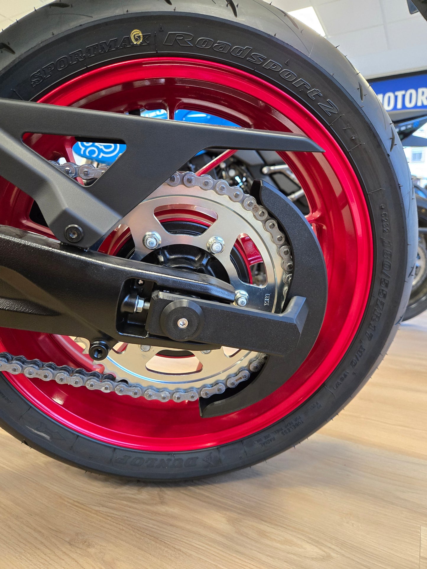 Cubrecadenas Suzuki V-Strom 800DE