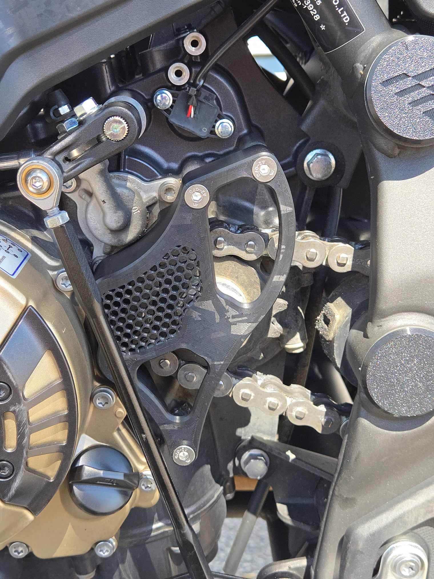 PREVENTA - Tapa Piñon Voge DS800X Rally