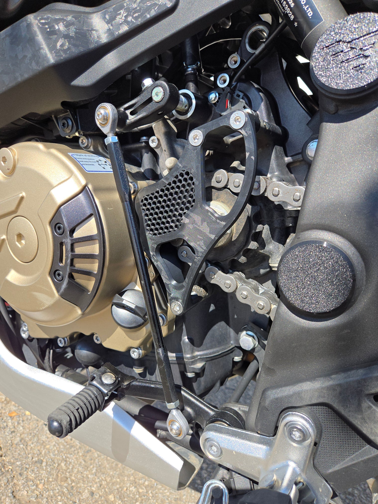 PREVENTA - Tapa Piñon Voge DS800X Rally