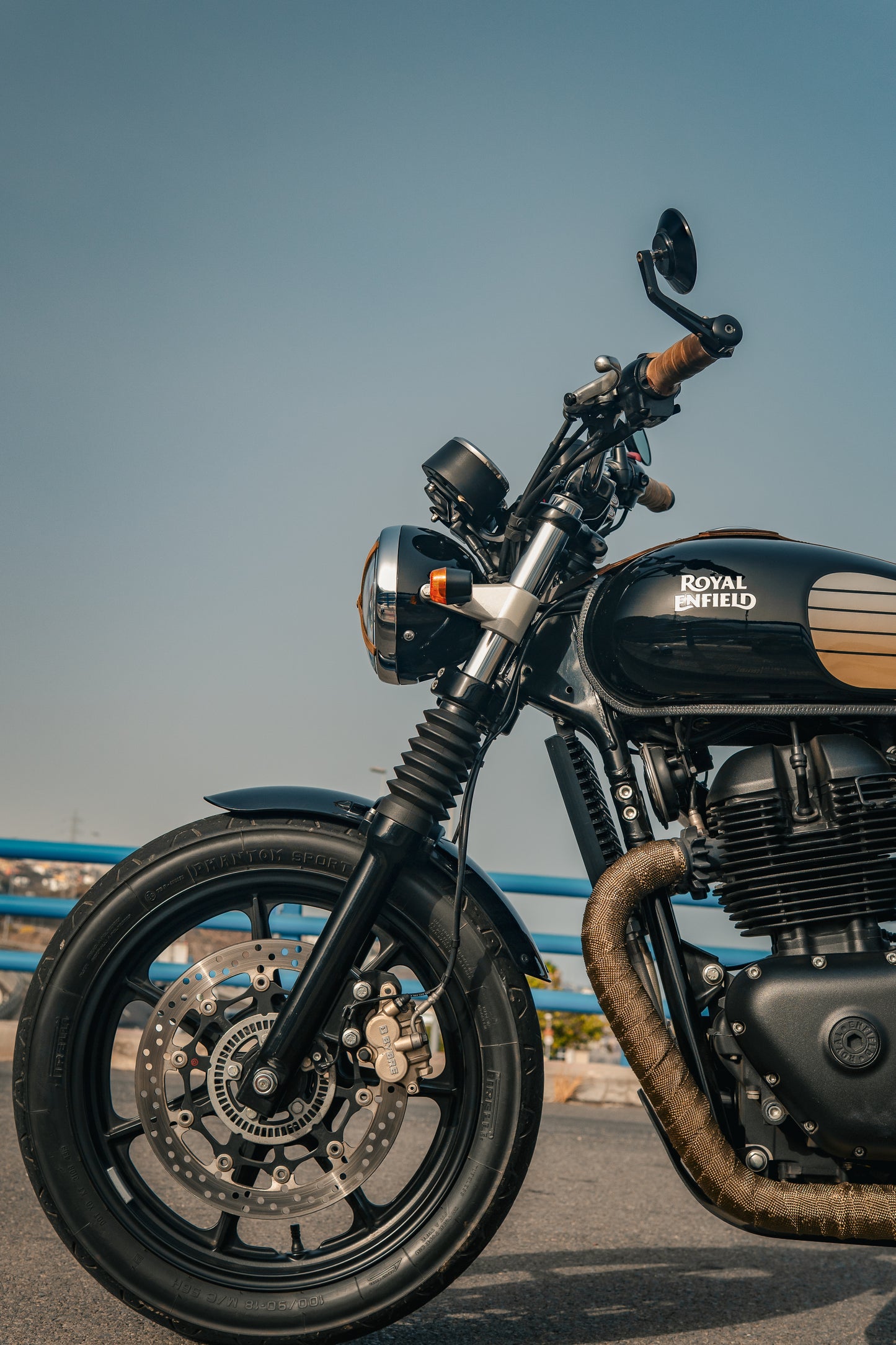 Cubre Radiador Royal Enfield