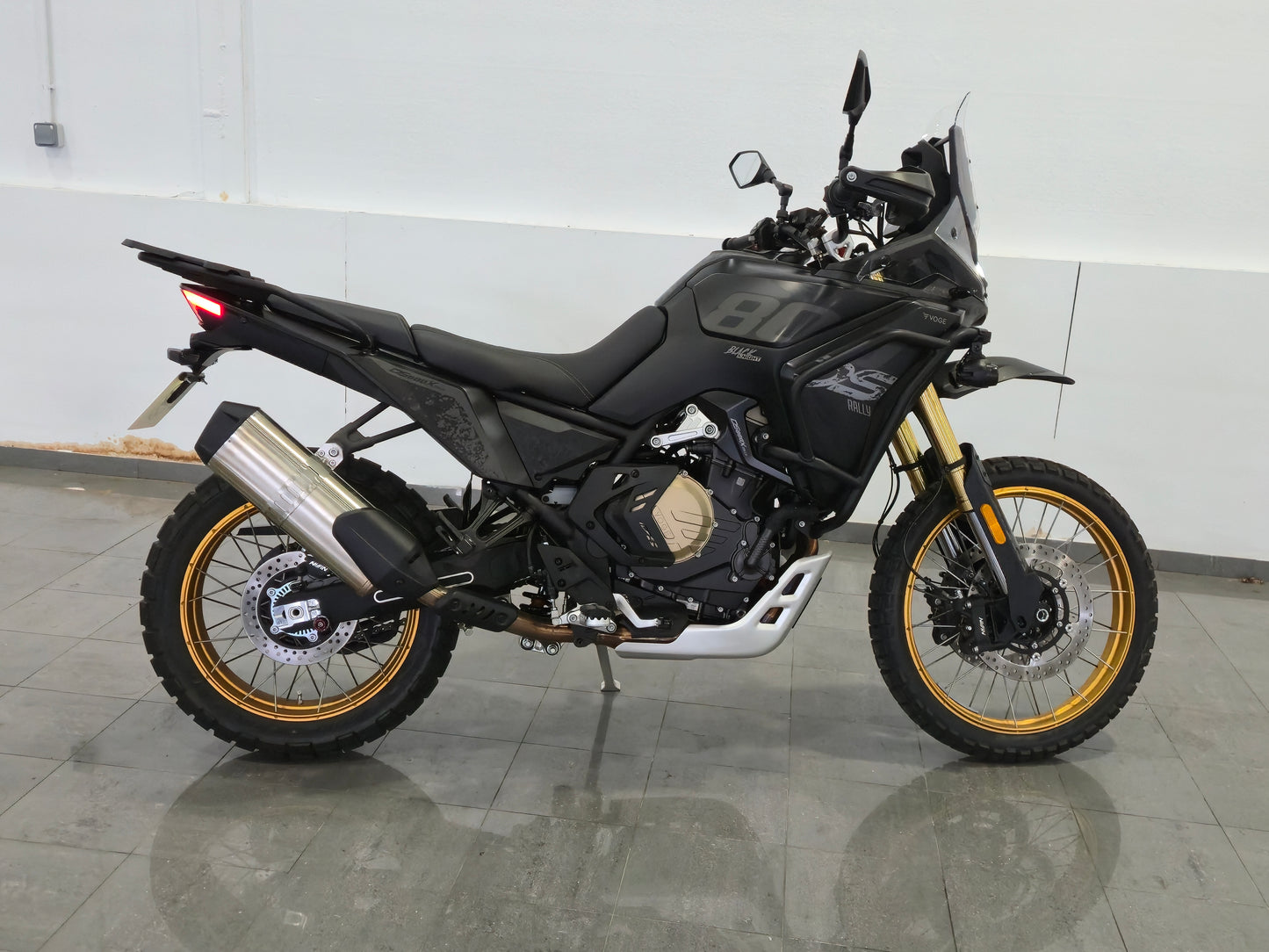 Portamatriculas Corto Voge DS800X Rally