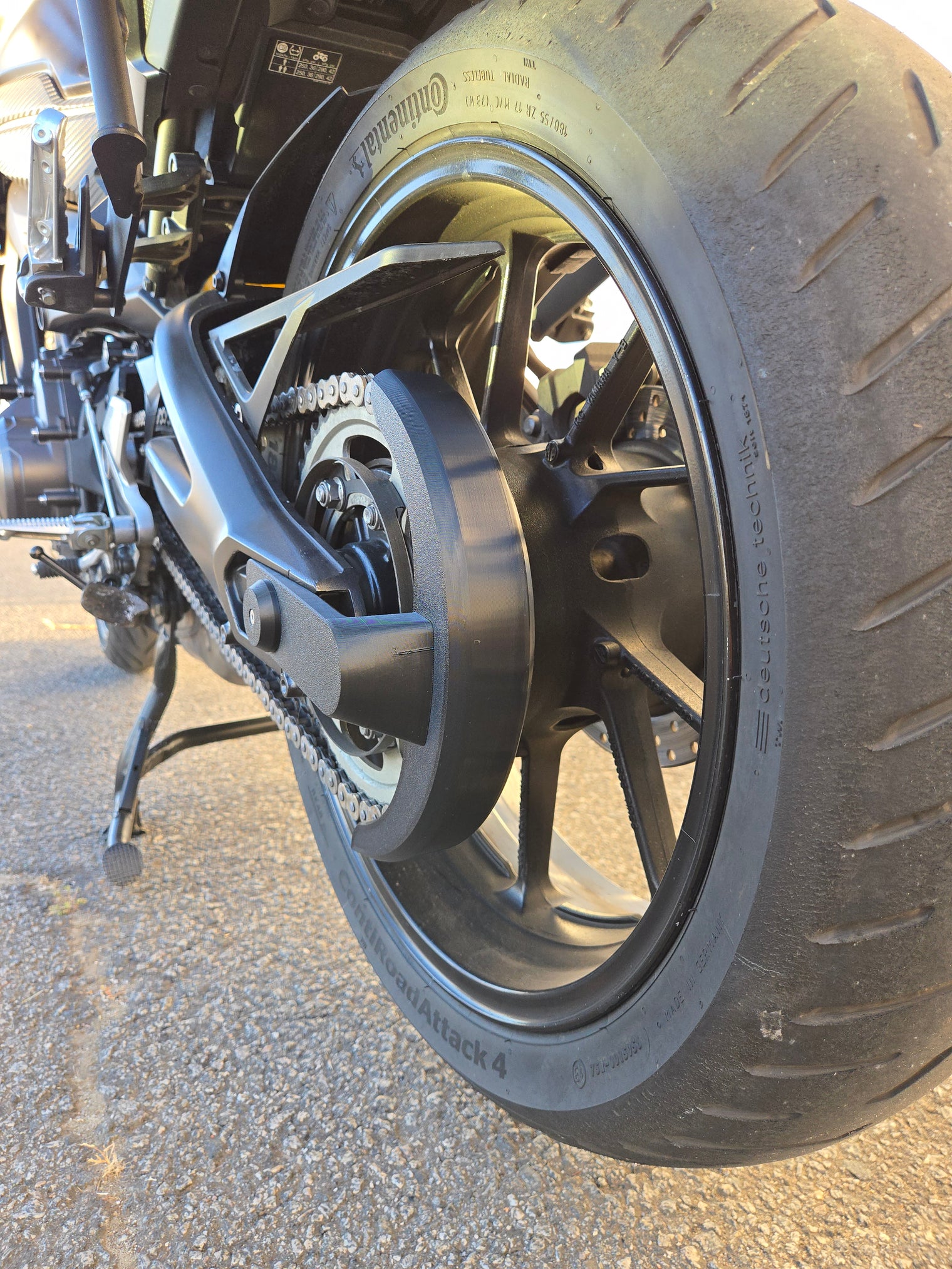Cubre Cadena Yamaha Tracer 9